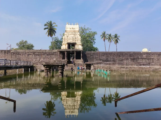 Manikyambadevi Sametha Bhimeswara Swamy Temple, Draksharamam Temple